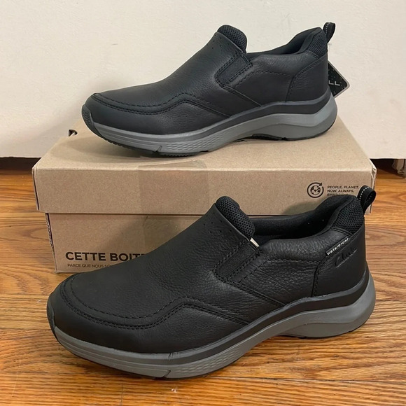 Clarks Wave 2.0 Edge Shoe Black Leather Men’s size 10M NWT Walking - Picture 1 of 11